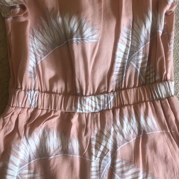 Palm leaf print romper - Picture 11 of 12